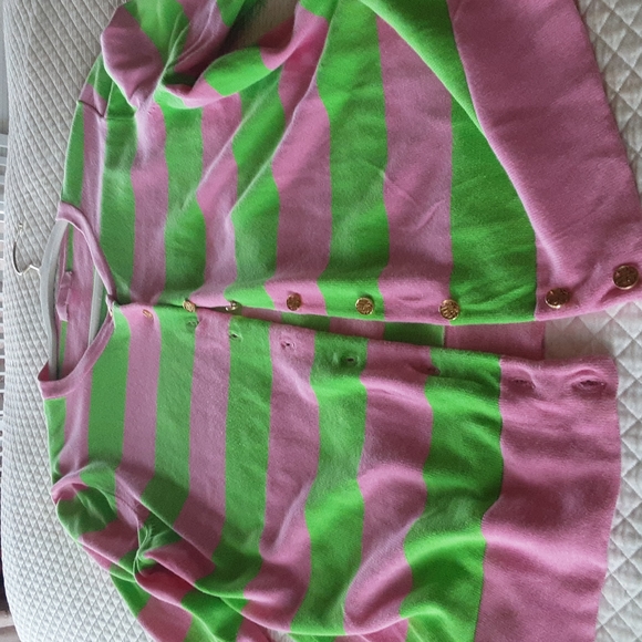 Lilly Pulitzer Sweaters - Lilly pulitzer cardigan in true Lilly colors